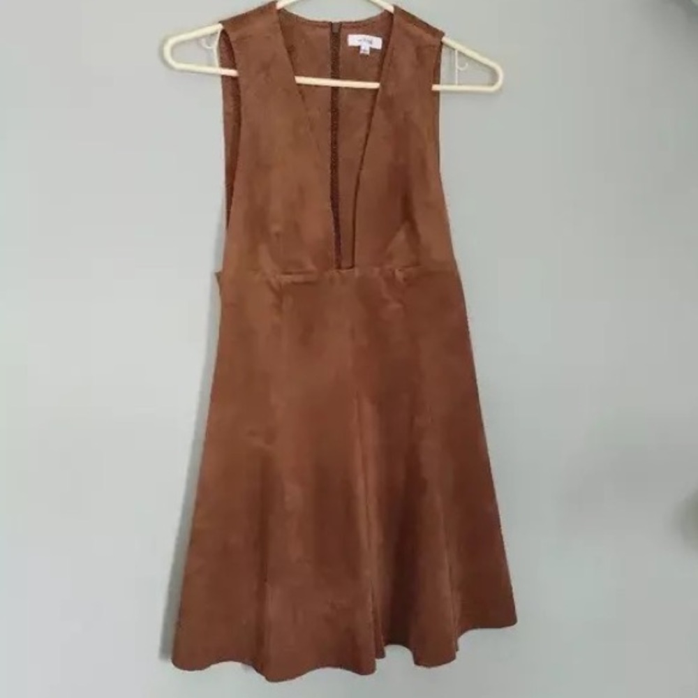 Aritzia Wilfred Dress